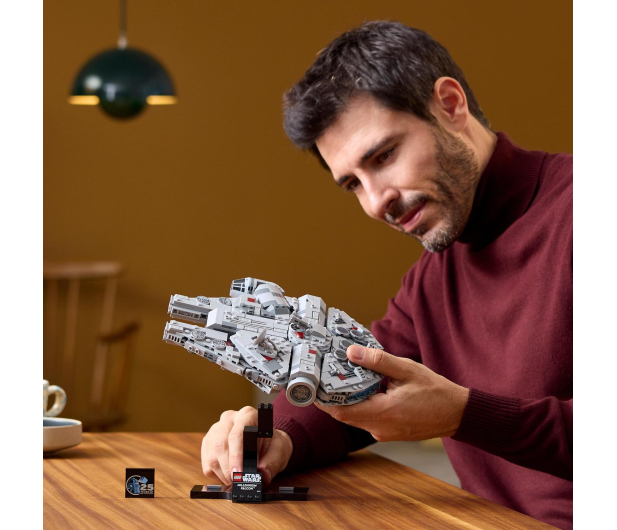 LEGO Star Wars 75375 Sokół Millennium™ - 1220600 - zdjęcie 2